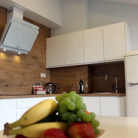 Luxury Alexandar Makarska