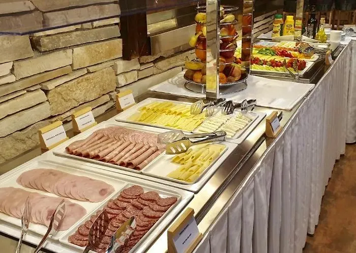 Luxury Alexandar Makarska